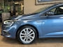 Renault Megane 1.2 TCe 130 Intens | Groot navi | 17" | Blindspot | Camera | Stoelverwarming | PDC 100% Onderhouden! TOP STAAT!