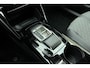 Peugeot 2008 1.2 Hybrid 136 Allure | Achteruitrijcamera | Cruise control | keyless entry | Navigatie | Extra getint |