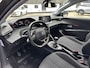 Peugeot 208 1.2 Turbo 100 PK Active | 6-Bak | Lichtmetaal | All Season Banden | Navigatie via Telefoon | Airco | Apple Carplay | Parkeercamera | Parkeersensoren | Cruise Control | Elektrisch Pakket | LED Dagrijverlichting .