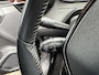 Peugeot 208 1.2 Turbo 100 PK Active | 6-Bak | Lichtmetaal | All Season Banden | Navigatie via Telefoon | Airco | Apple Carplay | Parkeercamera | Parkeersensoren | Cruise Control | Elektrisch Pakket | LED Dagrijverlichting .