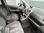 Opel Agila 1.2 Edition 14inch,Trekhaak.Airco,Cv Goede onderhouden bij ons zelf !!