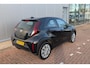 Toyota Aygo X 1.0 VVT-i MT Play Achteruitrijcamera, Navigatie met Android Auto & Apple Carplay