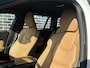 Volvo V60 2.0 T5 Inscription | Navigatie | Apple Carplay | Android Auto | Nappa Lederen Bekleding | Trekhaak | Stoelverwarming | Elektrische Achterklep | Lichtmetalen Velgen 18 inch | Parkeersensoren