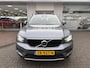 Volvo XC40 2.0 T4 Momentum | Elektr. trekhaak | Sensoren V/A | Stoelverw. |