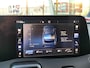 Toyota Urban Cruiser DYNAMIC 61KWH STOEL/STUURVERWARMING BLIND-SPOT KEYLESS WARMTEPOMP CAMERA PARK-SENSOREN NAVI CAMERA APPLE/ANDROID