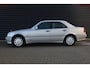 Mercedes-Benz C-klasse 240 ELEGANCE / ELEKTRISCHE RAMEN / AIRCO / ORIGINELE STAAT!