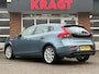 Volvo V40 Summum 1.6 T3 150 pk - Xenon - Leder - Camera - Riem vv
