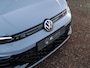 Volkswagen Golf 1.5 TSI R-Line Edition