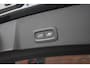Volvo EX40 Extended Range 252PK Plus Black Edition 82 kWh | Harman/Kardon | Getint glas achter |