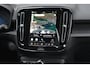 Volvo EX40 Extended Range 252PK Plus Black Edition 82 kWh | Harman/Kardon | Getint glas achter |