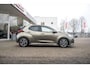 Toyota Yaris New 1.5 Full Hybrid First Edition Automaat | Adaptieve cruise control | Carplay | Achteruitrijcamera | licht/regensensor | DAB+