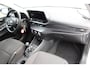 Hyundai i20 1.0-100pk T-GDI Comfort. Correct nette en subliem rijdende wagen ! Airco, navigatie, telefoonvoorb., cruise control, LM wielen, lane assist, metallic lak, digitaal dashboard, Apple carplay/Android auto, DAB radio etc.