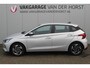 Hyundai i20 1.0-100pk T-GDI Comfort. Correct nette en subliem rijdende wagen ! Airco, navigatie, telefoonvoorb., cruise control, LM wielen, lane assist, metallic lak, digitaal dashboard, Apple carplay/Android auto, DAB radio etc.