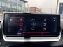 Peugeot 2008 1.2 PureTech 130 GT-Line l Trekhaak l Apple CarPlay & Android Auto