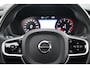 Volvo S60 2.0 163pk B3 Inscription - Leder - Wegklapbare trekhaak - Stoel & stuurverwarming - Memory seats - Dodehoek detectie