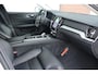 Volvo S60 2.0 163pk B3 Inscription - Leder - Wegklapbare trekhaak - Stoel & stuurverwarming - Memory seats - Dodehoek detectie