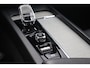 Volvo S60 2.0 163pk B3 Inscription - Leder - Wegklapbare trekhaak - Stoel & stuurverwarming - Memory seats - Dodehoek detectie