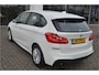 BMW 2-Serie Active Tourer 218i M Sport Harman Kardon | Stoelverwarming | Led | Shadow-line glans | Dealer onderhouden