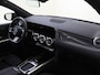 Mercedes-Benz B-klasse 250 e Business Solution AMG Panoramadak / Keyless / Nightpakket / Parkeercamera / 19'' Multispaak / Stoelverwaming /