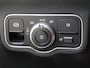 Mercedes-Benz B-klasse 250 e Business Solution AMG Panoramadak / Keyless / Nightpakket / Parkeercamera / 19'' Multispaak / Stoelverwaming /