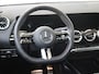 Mercedes-Benz B-klasse 250 e Business Solution AMG Panoramadak / Keyless / Nightpakket / Parkeercamera / 19'' Multispaak / Stoelverwaming /