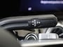 Mercedes-Benz B-klasse 250 e Business Solution AMG Panoramadak / Keyless / Nightpakket / Parkeercamera / 19'' Multispaak / Stoelverwaming /