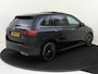 Mercedes-Benz B-klasse 250 e Business Solution AMG Panoramadak / Keyless / Nightpakket / Parkeercamera / 19'' Multispaak / Stoelverwaming /