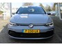 Volkswagen Golf 1.5 eTSI 150pk R-Line DSG Automaat / Navigatie / LM 18 inch / LED  / parkeersensoren / Camera