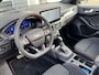 Ford Focus Wagon 1.0 EcoBoost Hybrid 155pk Automaat ST-Line X | Stoel/ Stuur verwarming | Voorruitverwarming | Navigatie | Camera | Panoramadak | Wegklapbare trekhaak