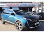 Peugeot 5008 130 Pk * GT * 7-Persoons * Super Luxe * Navigatie * Alcantara / Lederen  Bekleding * Dodehoekbewakingsysteem * Achteruitrij Camera * Elektrisch bed. Achterklep * Adaptive Cruise & Climate Control * DAB Radio * Vingerhoets; Vierde Generatie Eersteklas Service. Al meer dan 100 jaar een begrip in de Brabantse Kempen.