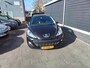 Peugeot 207 1.4 VTi Allure zeer lux,s