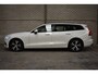 Volvo V60 B3 163PK Essential Edition | Carplay | Cruise Control | Parkeers