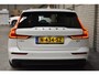 Volvo V60 B3 163PK Essential Edition | Carplay | Cruise Control | Parkeers