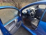 Toyota Aygo Dynamic Blue 1.0-12V - AUTOMAAT - Airco - lichtmetaal - 5drs - elektrische ramen
