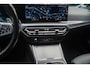 BMW 3-Serie 320e M-sport HUD Leer Navi Camera ACC Matrix LED Laser PDC Virtual Climate (3-zone) Zwarte binnenhemel Sportstoelen LM velgen Facelift model! BTW auto!