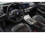 BMW 3-Serie 320e M-sport HUD Leer Navi Camera ACC Matrix LED Laser PDC Virtual Climate (3-zone) Zwarte binnenhemel Sportstoelen LM velgen Facelift model! BTW auto!