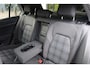 Volkswagen Golf 1.4 eHybrid GTE 245PK / 180kW LED Matrix IQ.Lights, achteruitrijcamera, 3-zone climatronic, draadloos telefoon laden, voorstoelen + stuurwiel verwarmbaar, Apple Carplay & Android Auto, instelbare rijprofielen (Driving Profiles), full map navigatie, adaptive cruise control met Stop & Go, volledig digitaal instrumentenpaneel (Digital Cockpit), Keyless Go, extra getint glas achter, 18'' LMV