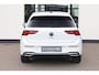 Volkswagen Golf 1.4 eHybrid GTE 245PK / 180kW LED Matrix IQ.Lights, achteruitrijcamera, 3-zone climatronic, draadloos telefoon laden, voorstoelen + stuurwiel verwarmbaar, Apple Carplay & Android Auto, instelbare rijprofielen (Driving Profiles), full map navigatie, adaptive cruise control met Stop & Go, volledig digitaal instrumentenpaneel (Digital Cockpit), Keyless Go, extra getint glas achter, 18'' LMV