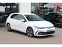 Volkswagen Golf 1.4 eHybrid GTE 245PK / 180kW LED Matrix IQ.Lights, achteruitrijcamera, 3-zone climatronic, draadloos telefoon laden, voorstoelen + stuurwiel verwarmbaar, Apple Carplay & Android Auto, instelbare rijprofielen (Driving Profiles), full map navigatie, adaptive cruise control met Stop & Go, volledig digitaal instrumentenpaneel (Digital Cockpit), Keyless Go, extra getint glas achter, 18'' LMV