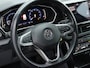 Volkswagen T-Cross 1.0 TSI Style | Trekhaak | Stoelverwarming | Parkeersensoren | DAB ontvanger | Apple carplay / Android auto |