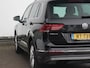 Volkswagen Tiguan 1.4 TSI ACT Highline | Wegklapbare trekhaak | Elektrische kofferbak | Stoelverwarming | Adaptive cruise control | Parkeersensoren voor & achter |