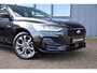 Ford Focus Wagon 1.0 EcoBoost Hybrid ST Line * Grote Navi * DriversPack * Carplay/Android * Afn. Trekhaak * 1e eig. * Top conditie