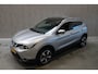 Nissan Qashqai 1.2 N-Connecta Camera/Navi/Panoramadak Rijklaar incl 12 maanden bovag garantie