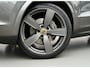Porsche Cayenne 3.0 E-Hybrid | Panodak | Sport Chrono | Luchtvering | Bose | 22 inch |