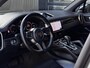 Porsche Cayenne 3.0 E-Hybrid | SOH 87% | Panodak | Sport Chrono | Luchtvering | Bose | 22 inch |