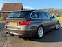 BMW 3-Serie Touring 320i High Executive / Automaat / Airco / Navi / Trekhaak / Elektrische Achterklep Achterraam Apart open / NAP