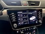 Skoda Superb COMBI 1.4 TSI iV BUSINESS EDITION PHEV NAVIGATIE CRUISE CONTROL CLIMATE CONTROL APPLE CARPLAY/ANDROID BLUETOOTH TELEFOON ACHTERUITRIJCAMERA ZEER MOOI !! Brgl