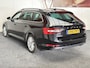 Skoda Superb COMBI 1.4 TSI iV BUSINESS EDITION PHEV NAVIGATIE CRUISE CONTROL CLIMATE CONTROL APPLE CARPLAY/ANDROID BLUETOOTH TELEFOON ACHTERUITRIJCAMERA ZEER MOOI !! Brgl