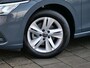 Volkswagen Golf 1.0 eTSI Life Business 111 Pk Automaat Navigatie / Apple Carplay / DAB / Camera