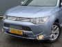 Mitsubishi Outlander BWJ 2015 | 2.0 PHEV 203PK instyle+ | TREKHAAK | SCHUIFDAK | LEER | CAMERA A | PDC 2X | CLIMA | NAVI | 18'' LMV |